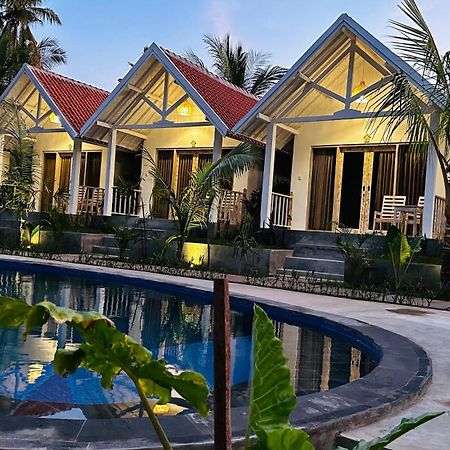 Toyapakeh Penida West Palm Cottage מראה חיצוני תמונה